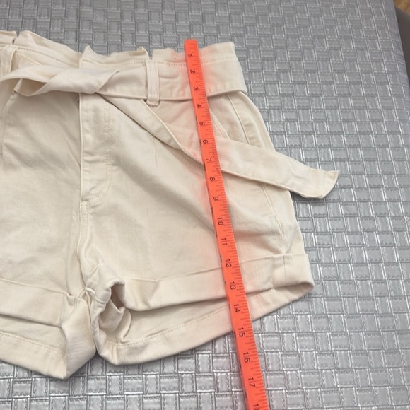Express Shortie Extreme High Rise shorts  Size 6 - Picture 2 of 7
